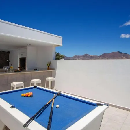 Vila Casa Maelle
